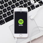 Spotify, Premium kullanıcılar için de reklam getiriyor